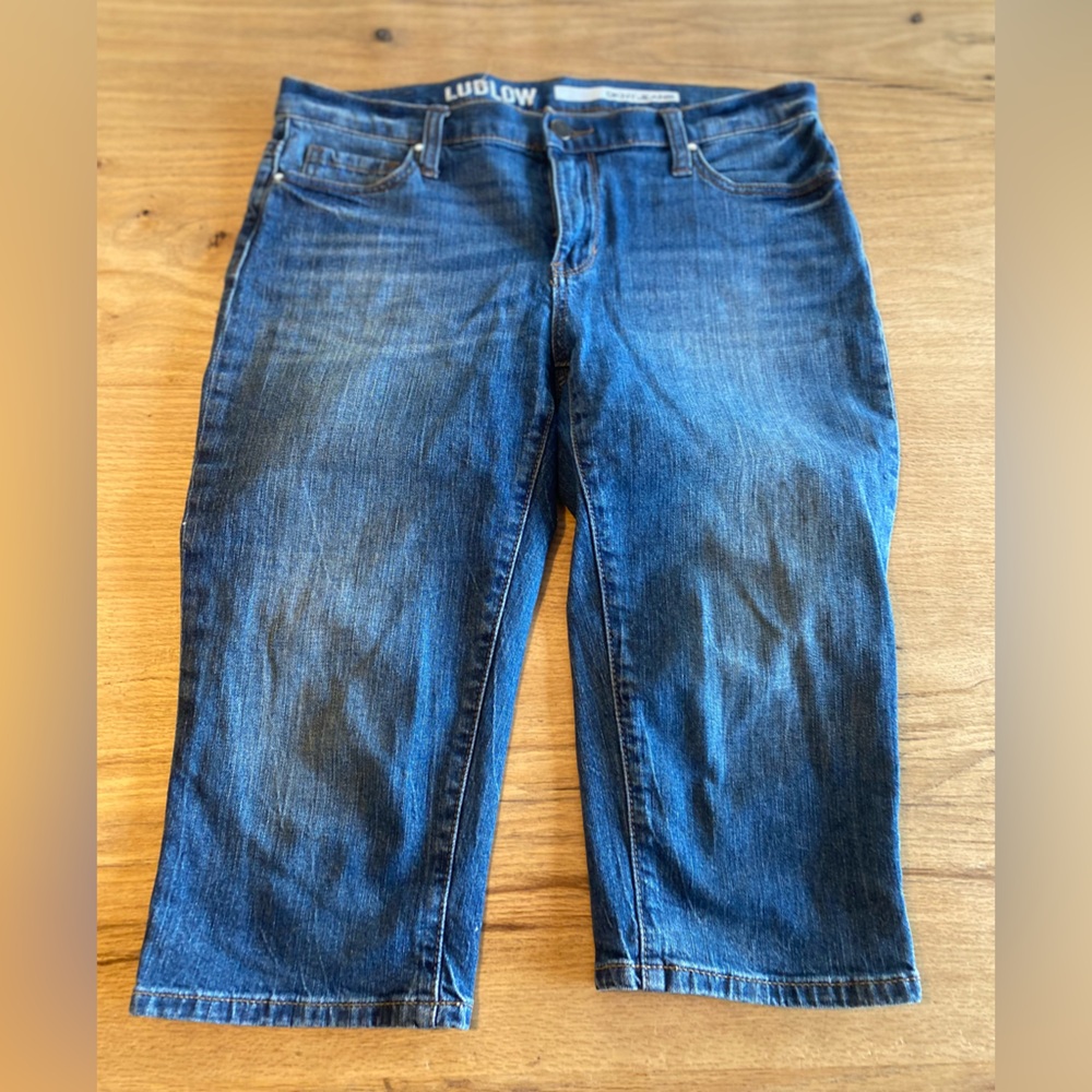 Dkny Blue Straight Jeans Classic Style